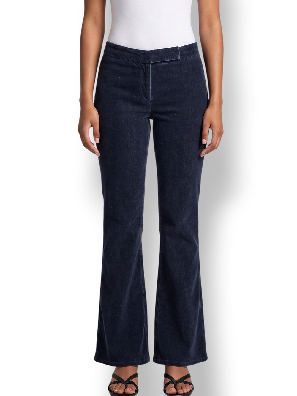 4/$20 Laundry by Shelli Segal Black Corduroy Bootcut Pants Size 4